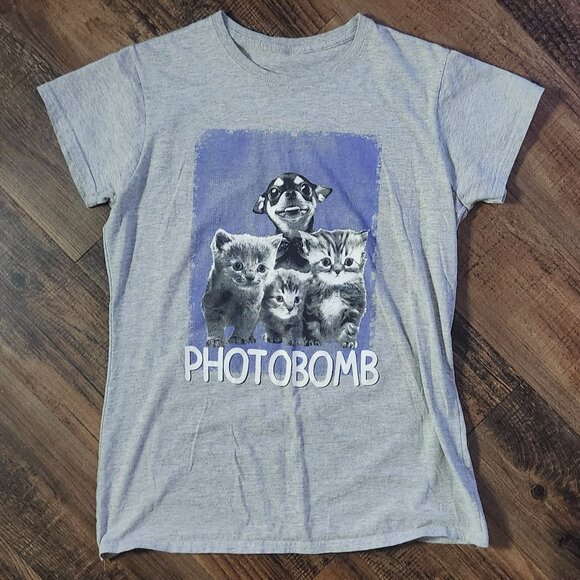 Lot of 3 Medium Cat Shirts - Picture 3 of 5